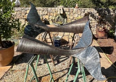 Réalisation queue baleine par l'artiste sculpteur Calou à Mougins